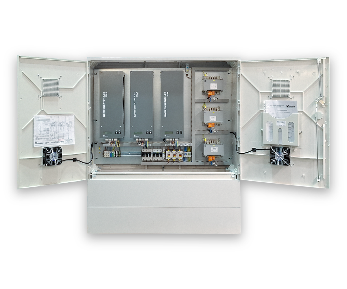 Issue of sudden capacitive reactive power in electric bus charging stations – case analysis and compensation methods